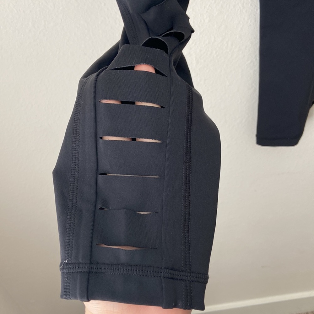 ATHLETA LEGGINGS - Picture 5 of 5